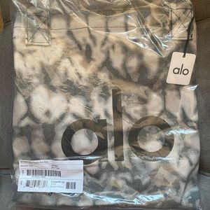 Alo Yoga Shopper Tote Bag - Grey Tiedye (Brand new, unopened)